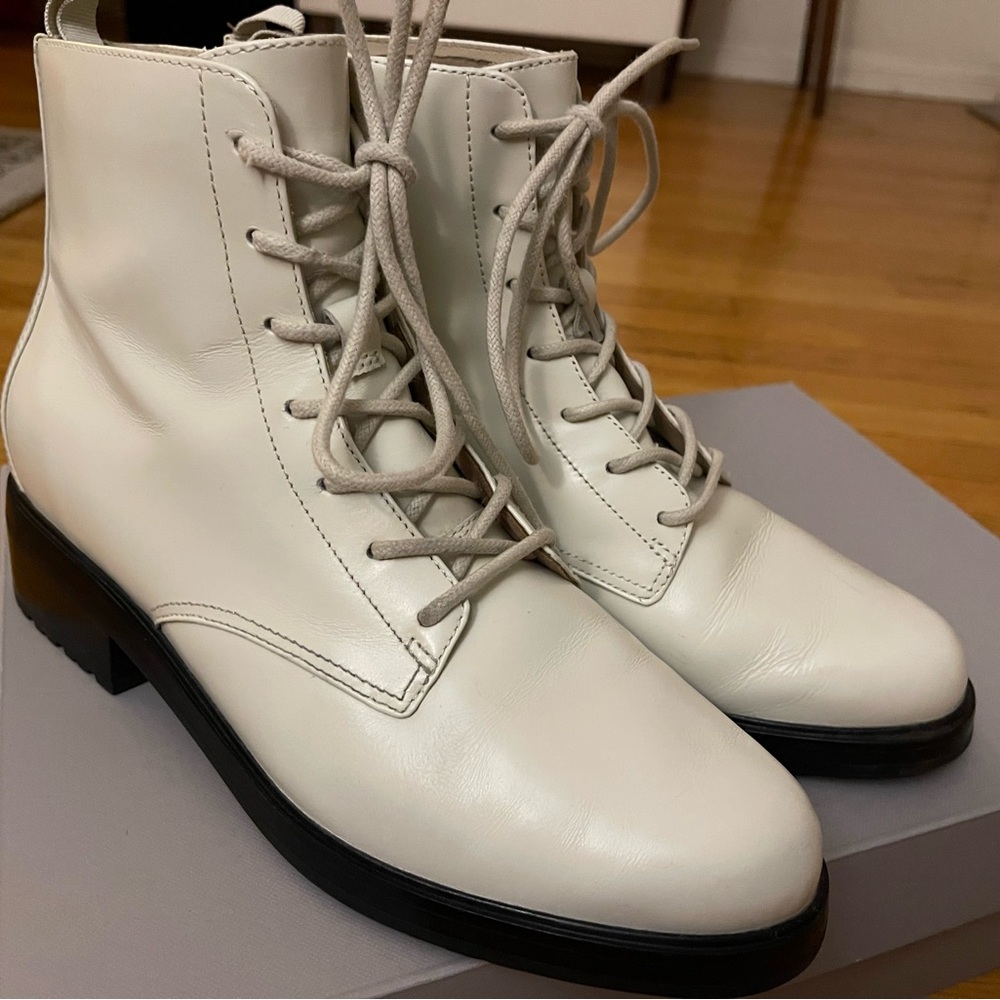 Beautiful 100% leather white utility boots.